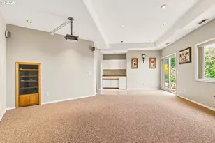7627 SE 140th Dr, Portland, OR 97236 - Photo 38
