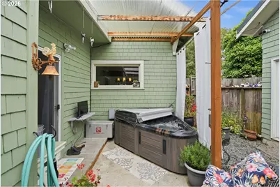 63762 Center Rd, Coos Bay, OR 97420 - Photo 38