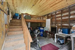 63762 Center Rd, Coos Bay, OR 97420 - Photo 40