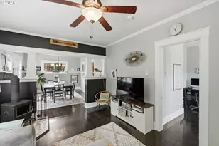 63762 Center Rd, Coos Bay, OR 97420 - Photo 6