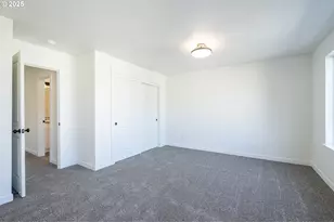 11189 SE Stark St, Portland, OR 97216 - Photo 20