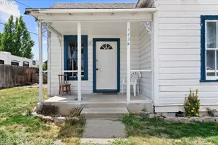 1829 Chestnut St, Baker City, OR 97814 - Photo 8
