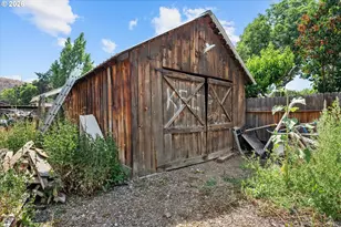 1829 Chestnut St, Baker City, OR 97814 - Photo 4