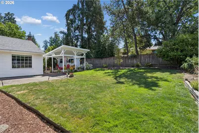 14250 SW Bonnie Brae St, Beaverton, OR 97005 - Photo 34