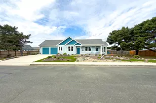 3214 Lincoln Ave SW, Bandon, OR 97411 - Photo 48