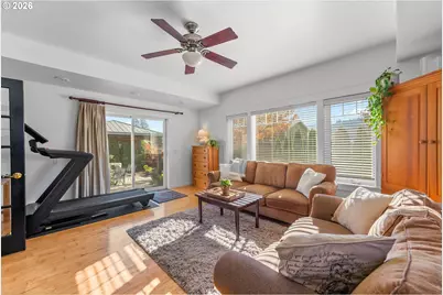 1204 E Second Ave, Sutherlin, OR 97479 - Photo 24