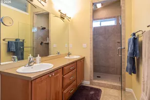 902 N View Dr, Roseburg North, OR 97495 - Photo 34