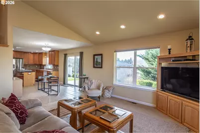 902 N View Dr, Winchester, OR 97495 - Photo 36