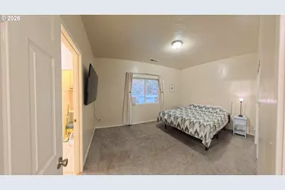 340 Kalapuya Way, Cottage Grove, OR 97424 - Photo 16