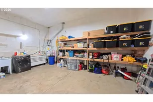 340 Kalapuya Way, Cottage Grove, OR 97424 - Photo 32