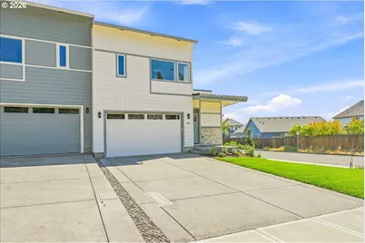 200 Black Hawk Ct, Columbia City, OR 97018 - Photo 2