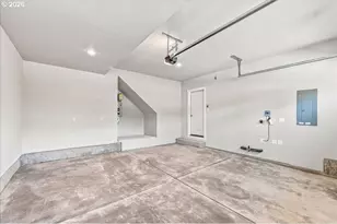 200 Black Hawk Ct, Columbia City, OR 97018 - Photo 38