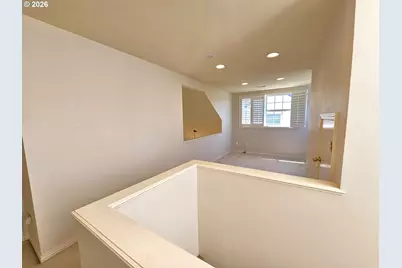 15008 NW Aberdeen Dr, Portland, OR 97229 - Photo 8