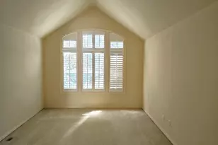 15008 NW Aberdeen Dr, Portland, OR 97229 - Photo 4