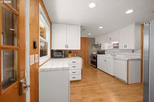 15880 SE Bluff Rd, Sandy, OR 97055 - Photo 16