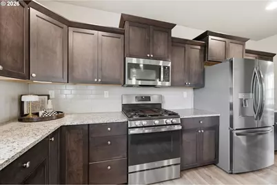 5286 Squirrel St, Springfield, OR 97478 - Photo 18
