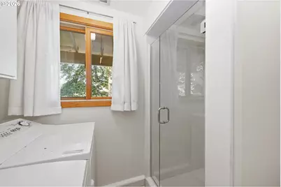 1522 Russet Dr, Eugene, OR 97401 - Photo 22