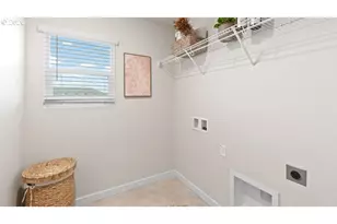 2260 Veneta Ave S, Salem, OR 97306 - Photo 14