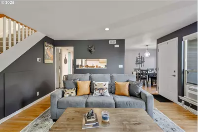 111 NW Hawthorne Ave #1, Bend, OR 97703 - Photo 12