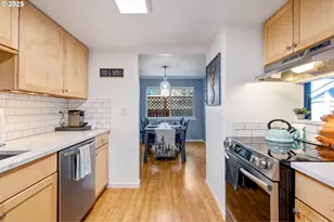 111 NW Hawthorne Ave, Bend, OR 97703 - Photo 16