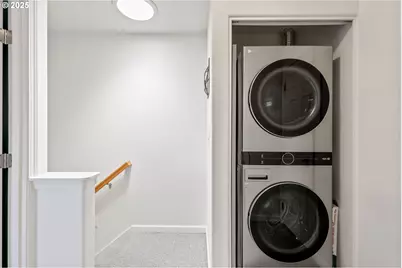 111 NW Hawthorne Ave #1, Bend, OR 97703 - Photo 28