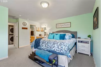 111 NW Hawthorne Ave #1, Bend, OR 97703 - Photo 24