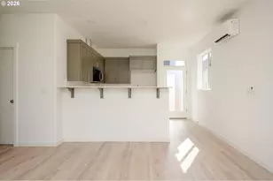 6215 SE Knapp St, Portland, OR 97206 - Photo 12