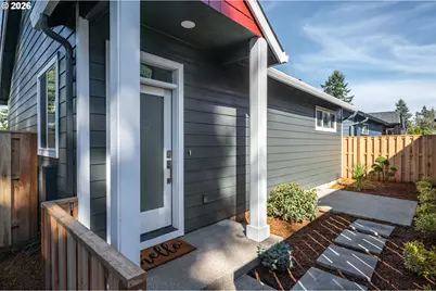 6215 SE Knapp St #B, Portland, OR 97206 - Photo 2