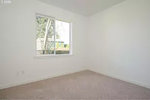 6215 SE Knapp St, Portland, OR 97206 - Photo 18