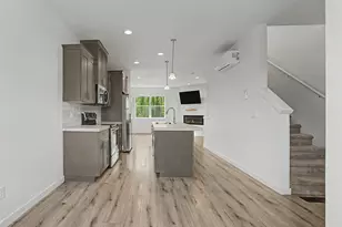 988 SW 2nd Way, Troutdale, OR 97060 - Photo 14