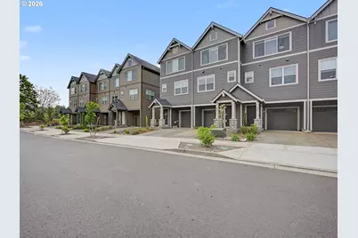988 SW 2nd Way, Troutdale, OR 97060 - Photo 2