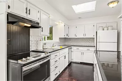 7017 NE 2nd Ave, Vancouver, WA 98665 - Photo 10