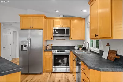 1800 N Ponderosa St, Canby, OR 97013 - Photo 12