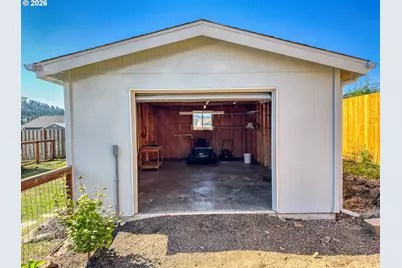 249 N Yodel Ln, Otis, OR 97368 - Photo 32