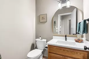 19490 Wilderness Dr, West Linn, OR 97068 - Photo 12