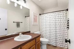 19490 Wilderness Dr, West Linn, OR 97068 - Photo 16
