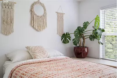 8253 N Bliss St, Portland, OR 97203 - Photo 34