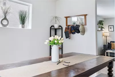 8253 N Bliss St, Portland, OR 97203 - Photo 14