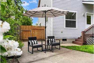 8253 N Bliss St, Portland, OR 97203 - Photo 32