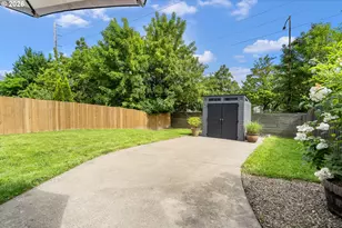 8253 N Bliss St, Portland, OR 97203 - Photo 42