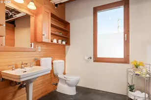 321 Mill St, Eugene, OR 97401 - Photo 20