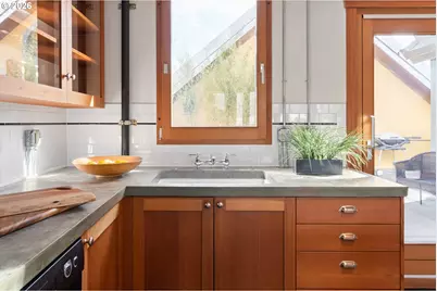 321 Mill St #4, Eugene, OR 97401 - Photo 28