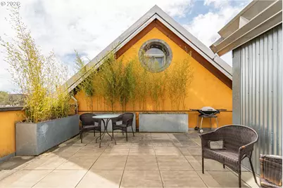 321 Mill St #4, Eugene, OR 97401 - Photo 1