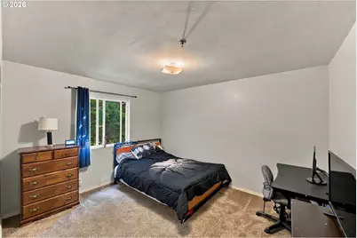 729 N 8th St, Coos Bay, OR 97420 - Photo 32