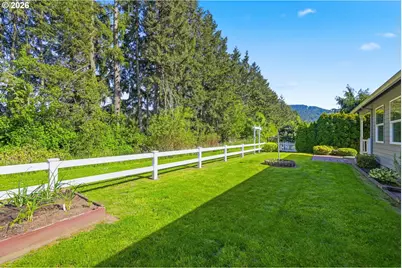 667 72nd St, Springfield, OR 97478 - Photo 34