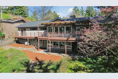 10185 SE Walnut Dr, Happy Valley, OR 97086 - Photo 18