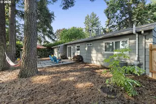 2032 SE 147th Ave, Portland, OR 97233 - Photo 36