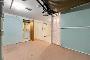 6126 SE Stephens St, Portland, OR 97215 - Photo 36