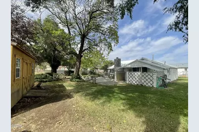420 NE Eighth St, Irrigon, OR 97844 - Photo 4