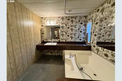 2430 Meadowlark Ln, Kelso, WA 98626 - Photo 26